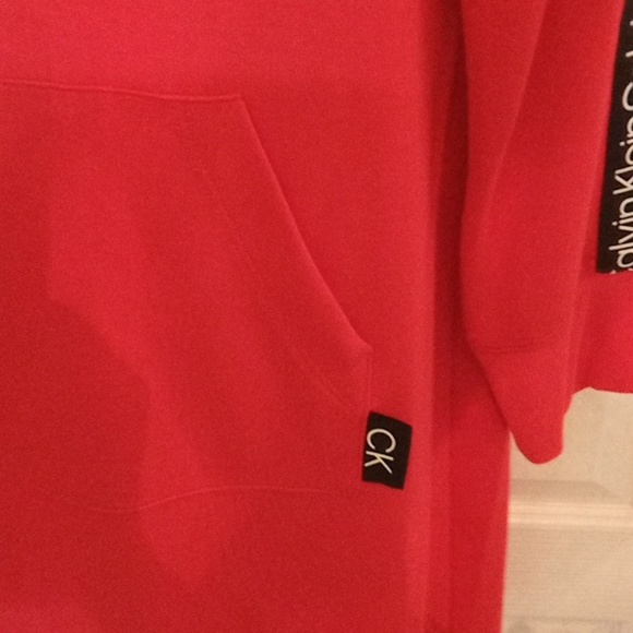 NWT🎁FREE GIFT INCLUDED 🎁Dress Midi Stretch Sport Hood Long Sleeves Cuffs - Picture 8 of 15